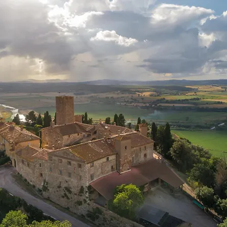 Sotto Al Castello Di Marsiliana *